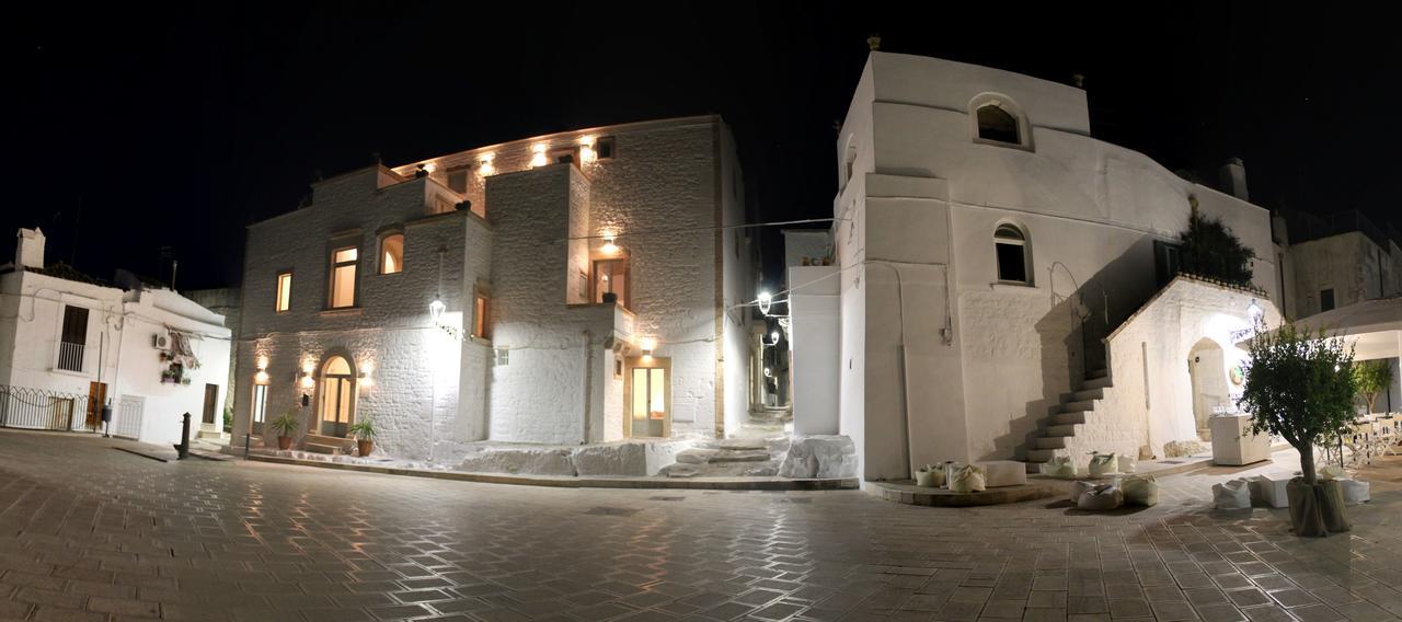 Palazzo Camarda B&B Ceglie Messapica Extérieur photo